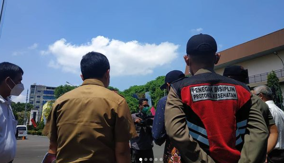 Wisuda Polsri dikawal Team Satgas Covid19 Sumsel